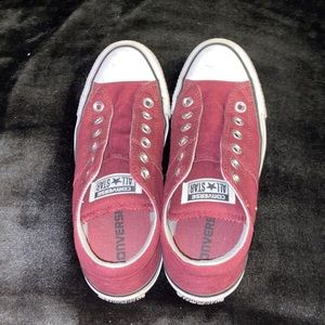 Women’s size 7 Converse sneakers